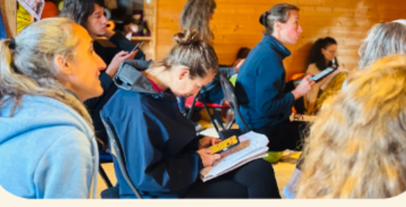 Élèves de l'École Dargère en atelier pratique de naturopathie